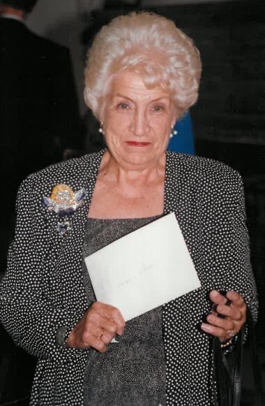 Lillian Kanches