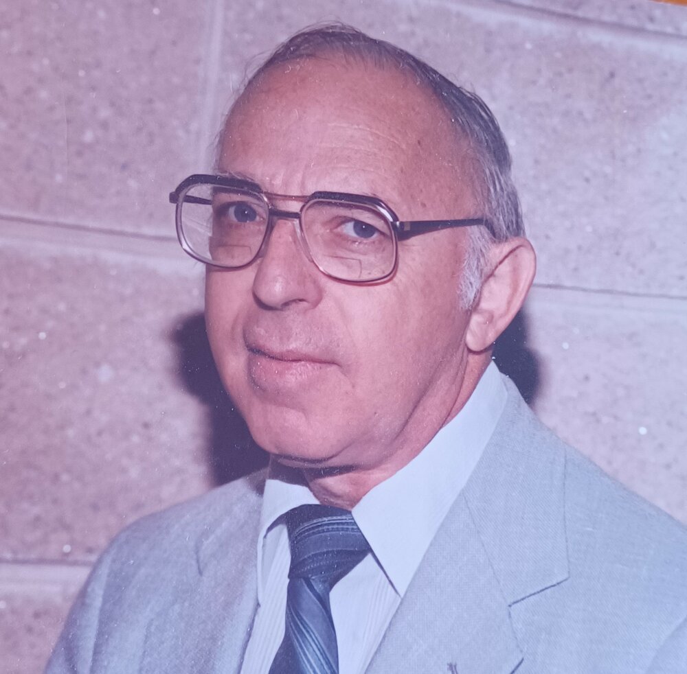 Dr. Donald Levy